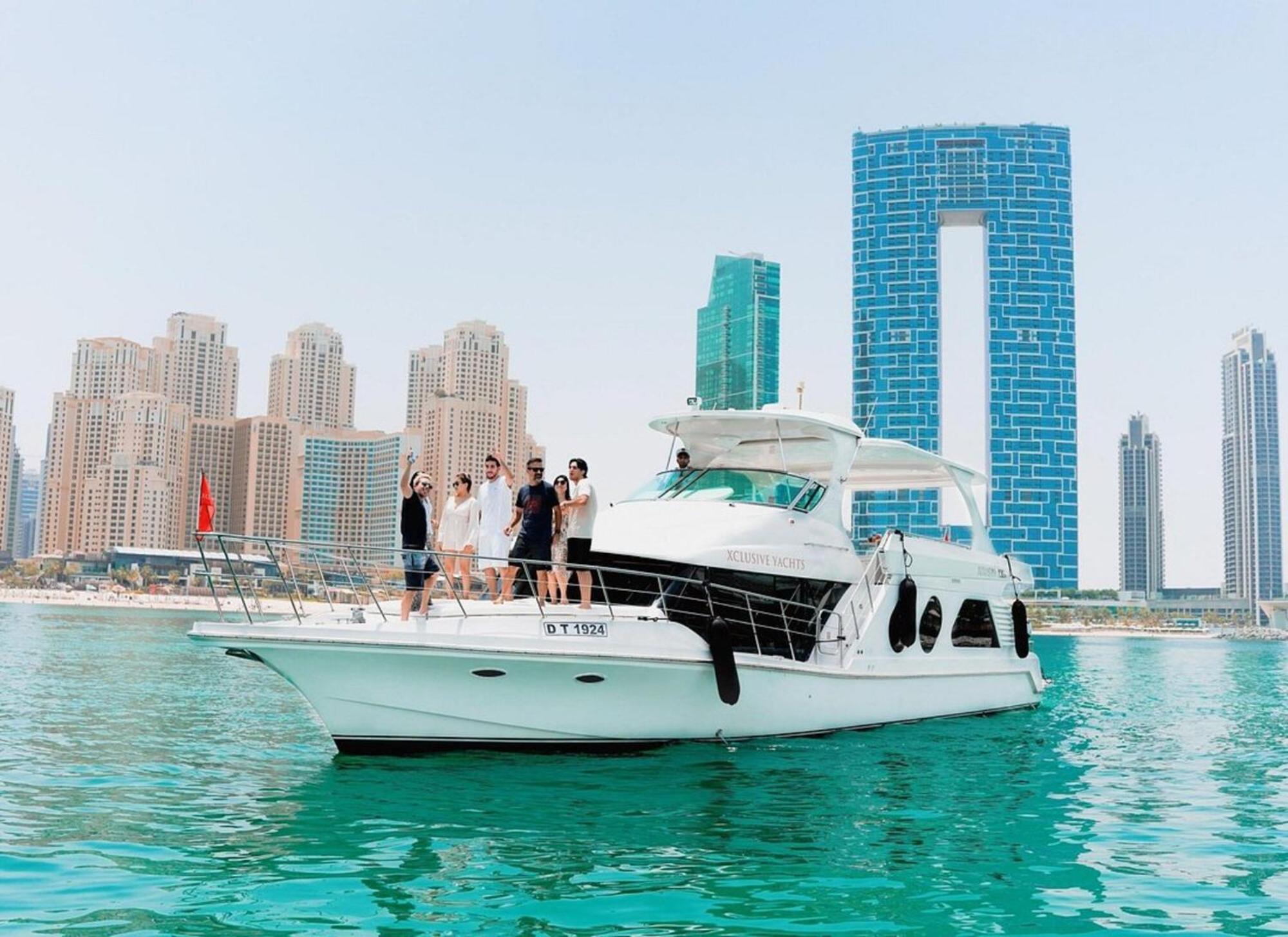 Ahlan New Horizon Marina Beach Jbr Dubai Exterior photo